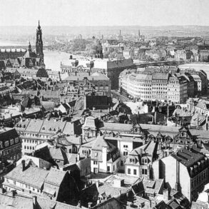 Gamlebyen i Dresden, sett fra Rådhustårnet (c.1910)