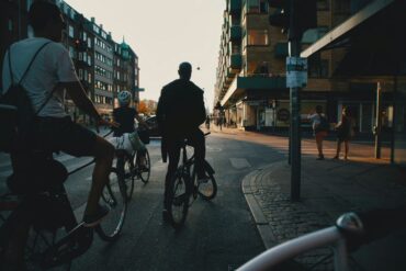 Disse situationer gør danske cyklister mest utrygge