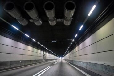 Modkørende trafik i Øresundsbrons tunnel