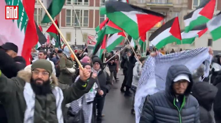 Den Korte Avis | Arabere i demonstration mod Israel – opfordrer til drab på jøder