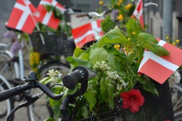 Den Korte Avis | Danmark udråbes som verdens tredje bedste land at bo og arbejde i, når det gælder trivsel og velvære