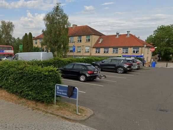 Den Korte Avis | Gravid kvinde og hendes mand brutalt overfaldet i Borup – de fem gerningsmænd var mørklødede og talte dansk med accent