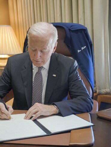 Bidens kontroversielle "sidste øjebliks"-benådninger under lup