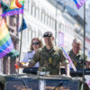 De norske væbnede styrker mangler køretøj og ammunition m.m. – annoncerer en stilling som diversitets-rådgiver med en løn på 950.000