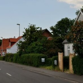 Den Korte Avis | Internationalt efterlyst palæstinenser havde et stort våbenlager gemt i sin garage i Randers