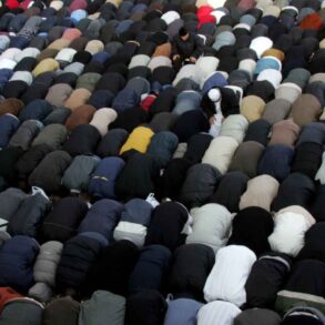 Den Korte Avis | Jøder er truede – Det Muslimske Broderskab har udstedt en ny fatwa, der gør det til en pligt for alle muslimer at føre jihad mod Israel