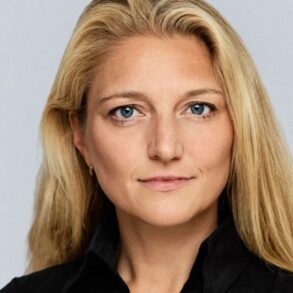 Den Korte Avis | Zenia Stampe er bekymret – mener ikke, at beboerne på Kærshovedgård får kalorier nok og har nu bragt sagen op på ministerplan