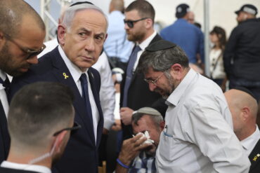 Israel forsøger at forhandle sig frem til en afslutning på krigen
