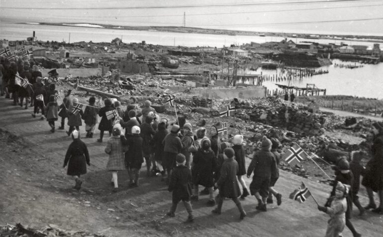 Vadsø, 17. mai 1945.