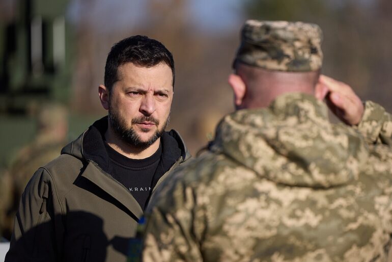 Zelenskyj advarer om sikkerheds­risici ved sejrs­paraden i Moskva den 9. maj