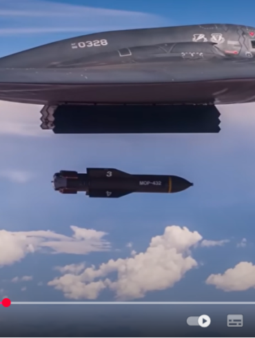 Den Korte Avis | I nat kom det historisk opgør: Trump sendte B-52 bombefly mod Irans underjordiske atomvåbenanlæg