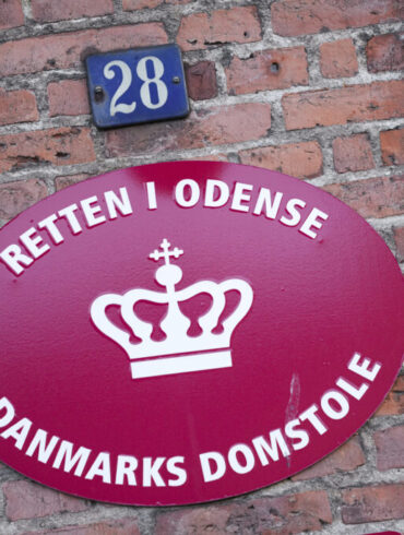 Drenge dømt for grov vold mod bøsser