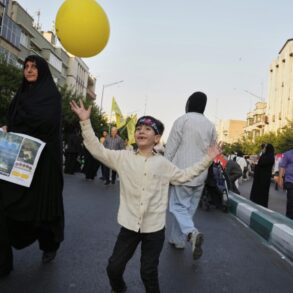 Lad os hjælpe de gode i Iran