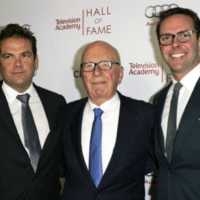Trump med milliardsøgsmål mod WSJ-journalister, Murdoch, News Corp og Dow Jones
