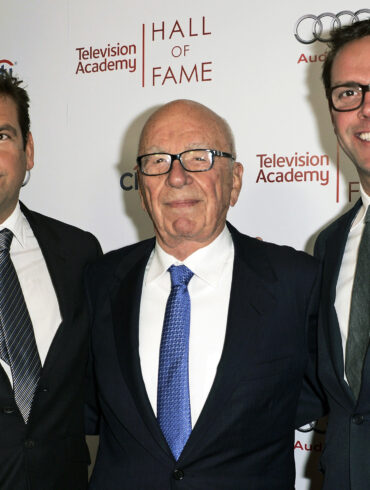 Trump med milliardsøgsmål mod WSJ-journalister, Murdoch, News Corp og Dow Jones
