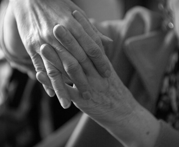 37-årig overbo idømt behandlingsdom efter overfald på 75-årig underbo