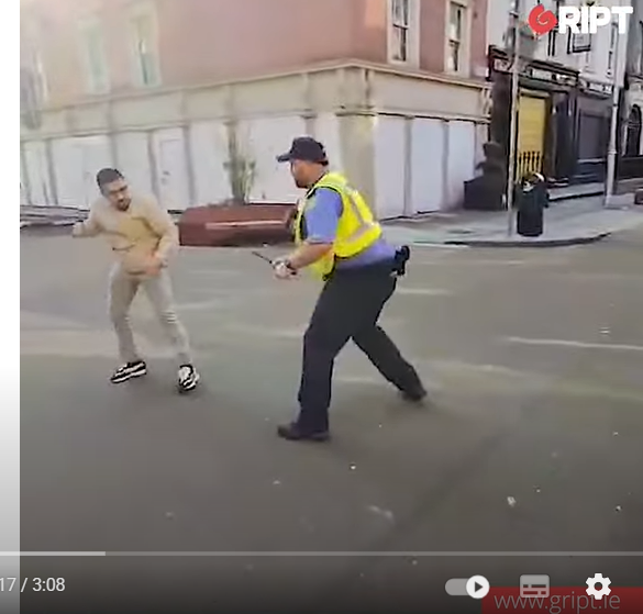 Den Korte Avis | Se video: Irsk politibetjent overfaldet og stukket i ryggen med kniv – overfaldsmanden Abdullah Kahn betegnes som irsk statsborger født i Irland