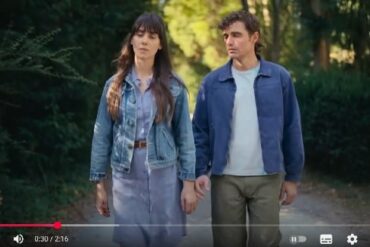 Den Korte Avis | TOGETHER – en film om (at frygte) at vokse så meget sammen i parforholdet, at to bliver til en