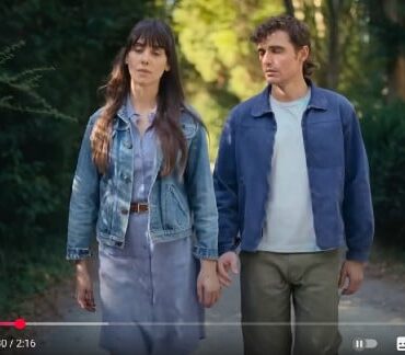 Den Korte Avis | TOGETHER – en film om (at frygte) at vokse så meget sammen i parforholdet, at to bliver til en