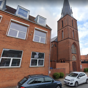 Den Korte Avis | Teenagere havde planlagt skoleskydning i Kolding – en 15-årig er anholdt og sigtet for forsøg på manddrab