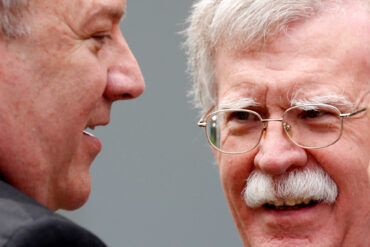 FBI ransagede John Boltons hus