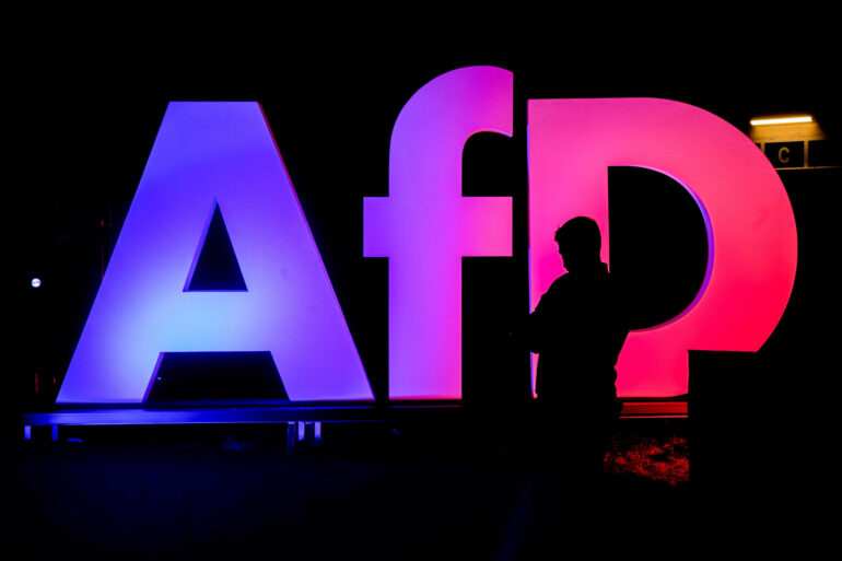 AfD bliver smidt ud af sit hovedkvarter