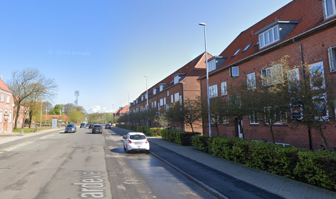 Den Korte Avis | Efter brutalt overfald er 56årig mands tilstand nu stabil – en mand og en kvinde er anholdt og sigtet grov vold