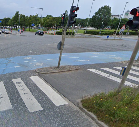 Den Korte Avis | Fire unge tiltalt for at have sparket og slået en 19-årig mand ihjel i Aarhus – den ene kan risikere at miste dansk statsborgerskab, hvis det står til politiet
