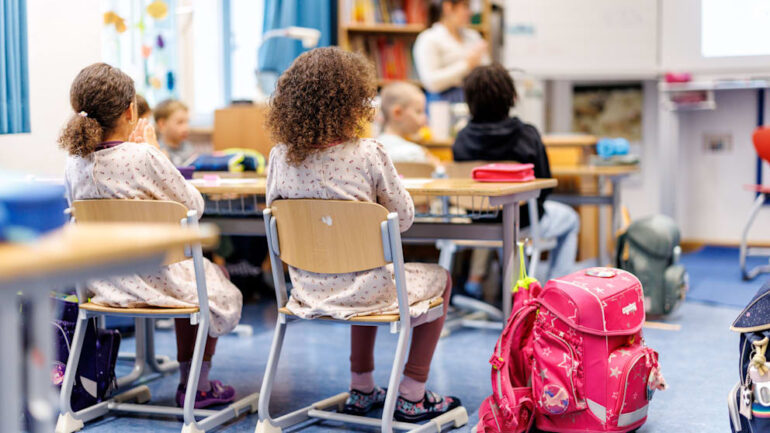 For skolebørn er den afgørende faktor alt for ofte, i hvilken delstat de går i skole (symbolsk billede)
