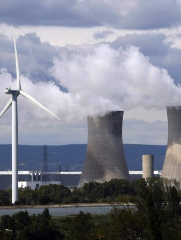 Den Korte Avis | Den store klimaaftale fra 2020 har ført til mange forkerte beslutninger – der er hårdt brug for en ny teknisk-økonomisk gennembearbejdet aftale, som også omfatter atomenergi