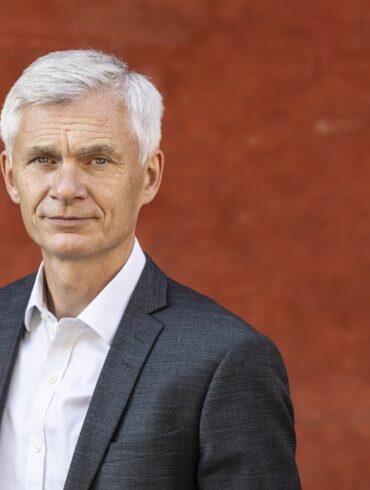 Den Korte Avis | Rusland fører hybridkrig mod Danmark, siger chefen for Forsvarets Efterretningstjeneste