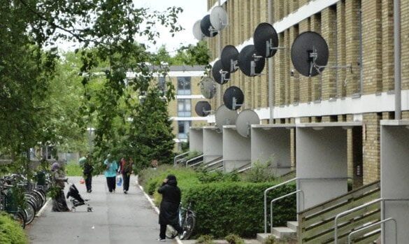 Den Korte Avis | Farvel med dig: Udlænding idømt fængsel og udvisning efter utallige overgreb på pige under tolv år – filmede selv overgrebene