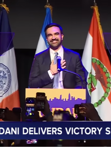 Den Korte Avis | Muslimsk socialist og antizionist stormer frem som ny borgmester i New York – Trump varsler kamp, men han kan selv blive ramt