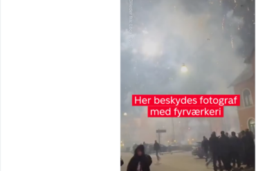 Den Korte Avis | 200 unge skød med fyrværkeri mod hinanden og mod politiet – det var som en krigszone