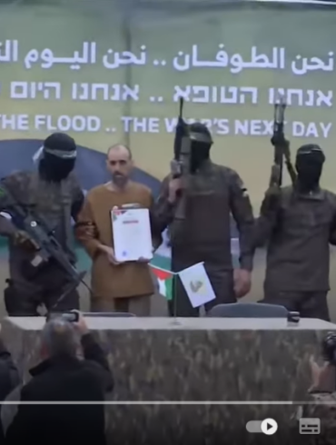 Den Korte Avis | Den franske venstrefløj støtter palæstinenserne – men den er chokerende tavs om de gidsler, der blev taget til fange af Hamas