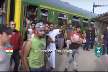 Den Korte Avis | EU-landene tager et skridt mod fælles modtagecentre for asylansøgere – men der kan gå 5-10 år, siger Rasmus Stoklund