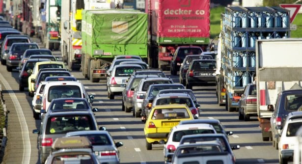 Den Korte Avis | Efterslæb i milliardklassen: Danmarks transportinfrastruktur mangler en plan og et fokus på bæredygtighed viser ny rapport