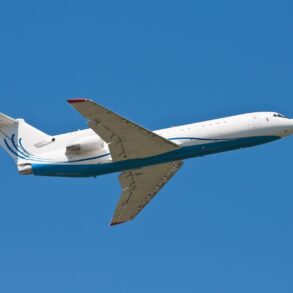 Den Korte Avis | En boeing 737 blev væk i en lufthavn for 13 år siden – nu er det dukket op