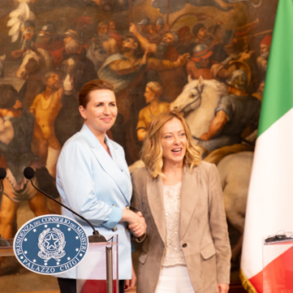 Den Korte Avis | Frederiksen og Meloni fik opbakning fra 25 andre EU-lande: Det skal være lettere at hjemsende kriminelle indvandrere