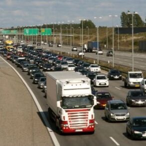 Den Korte Avis | Politiet advarer: Svindlere er begyndt at snyde bilister med falsk autohjælpsfirma