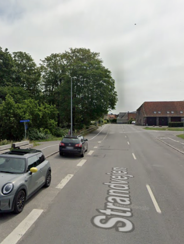 Den Korte Avis | Vanvidsbilist på Bornholm: 39-årig kørte så vildt, at politibil forulykkede