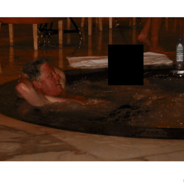 Donald Trump: Landsforræder, valgsvindler og kupmager. Nu som pædofil