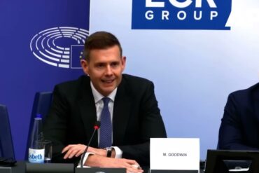 Er englænderne og resten af Europa ved at vågne?