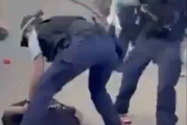 – Politiet skød ikke tilbage