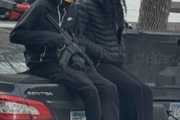 -1.500 soldater står klar til at blive indsat i Minneapolis