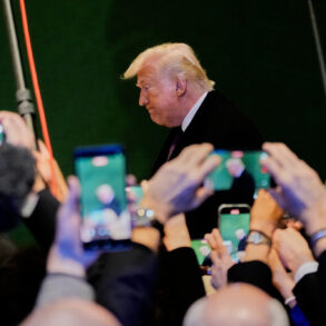 Davos var et chok, men EU-eliten har svært ved at lære af sine fejl