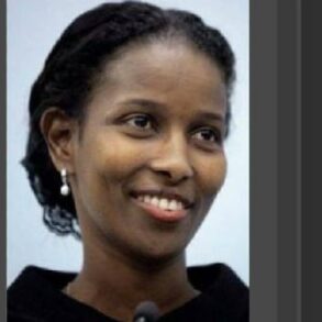 Den Korte Avis | Ayaan Hirsi Ali beskriver fem årsager til Vestens fiasko i mødet med islam