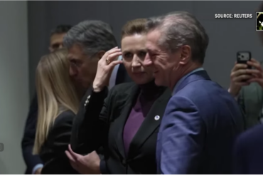 Den Korte Avis | S og M stormer frem i ny meningsmåling – en truende uge blev landet med aftale med Trump og opbakning på EU-topmøde