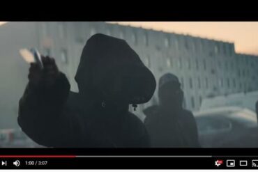 Den Korte Avis | Som en flok ulve: To drenge blev tvunget med ud i en skov og overfaldet med slag og spark af en større gruppe teenagere – nu er fire af dem dømt