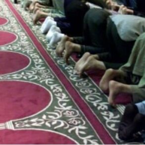 Den Korte Avis | Trump kalder nu Det Muslimske Broderskab for en terrororganisation – det overvejede Danmark for 10 år siden, men hvad er der overhovedet sket?